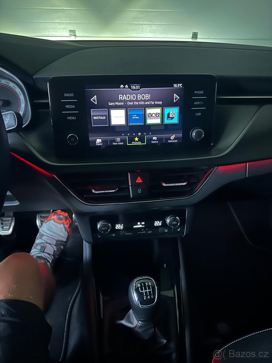 Skoda scala 1.0 tsi 81 kw edice Monte carlo - 20