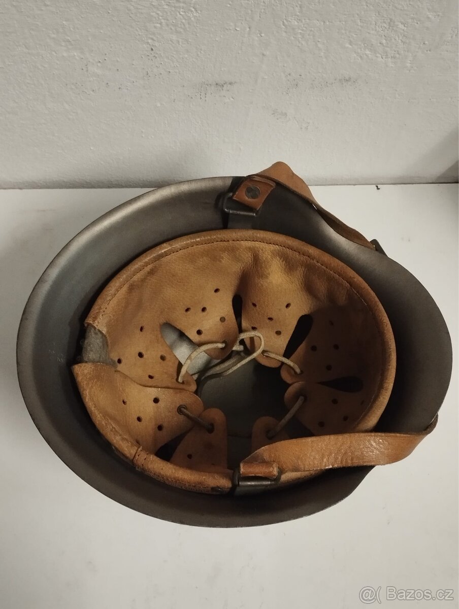 Německá helma WW2 - 20
