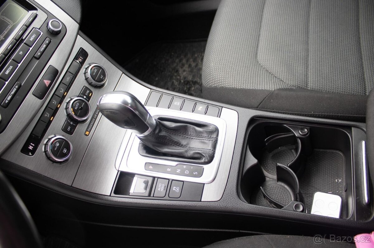 Volkswagen Passat Variant - 20