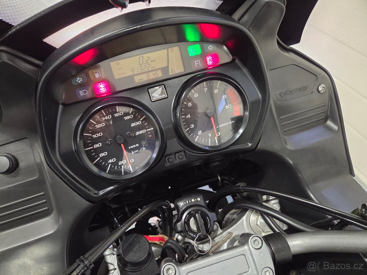 Honda XL 1000 V Varadero - 20