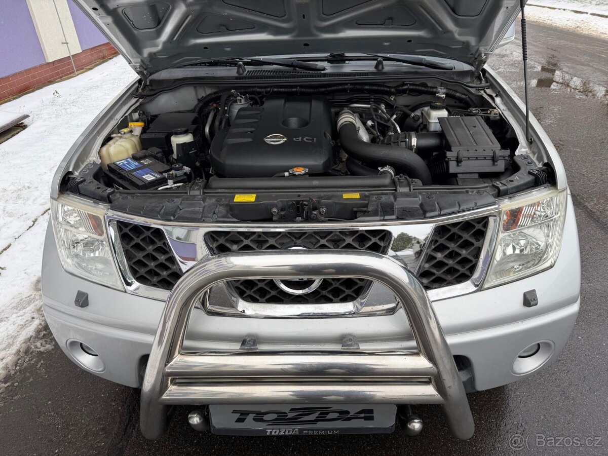 Nissan Navara 2,5 DCi PRO4X 4x4 + sada pneu - 20