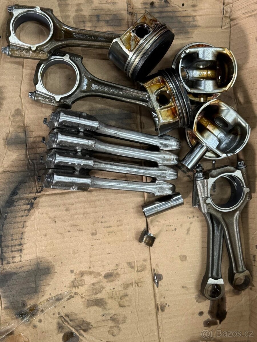 VW Scirocco 2.0 R TSI 195 kw, 2010, manuál - 20