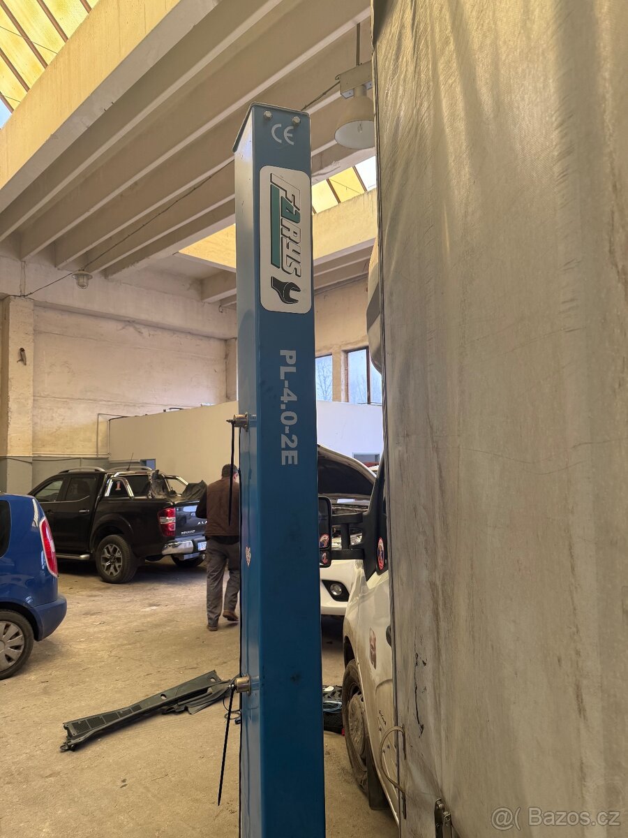 Prodam vybaveni pro autoservis - 20