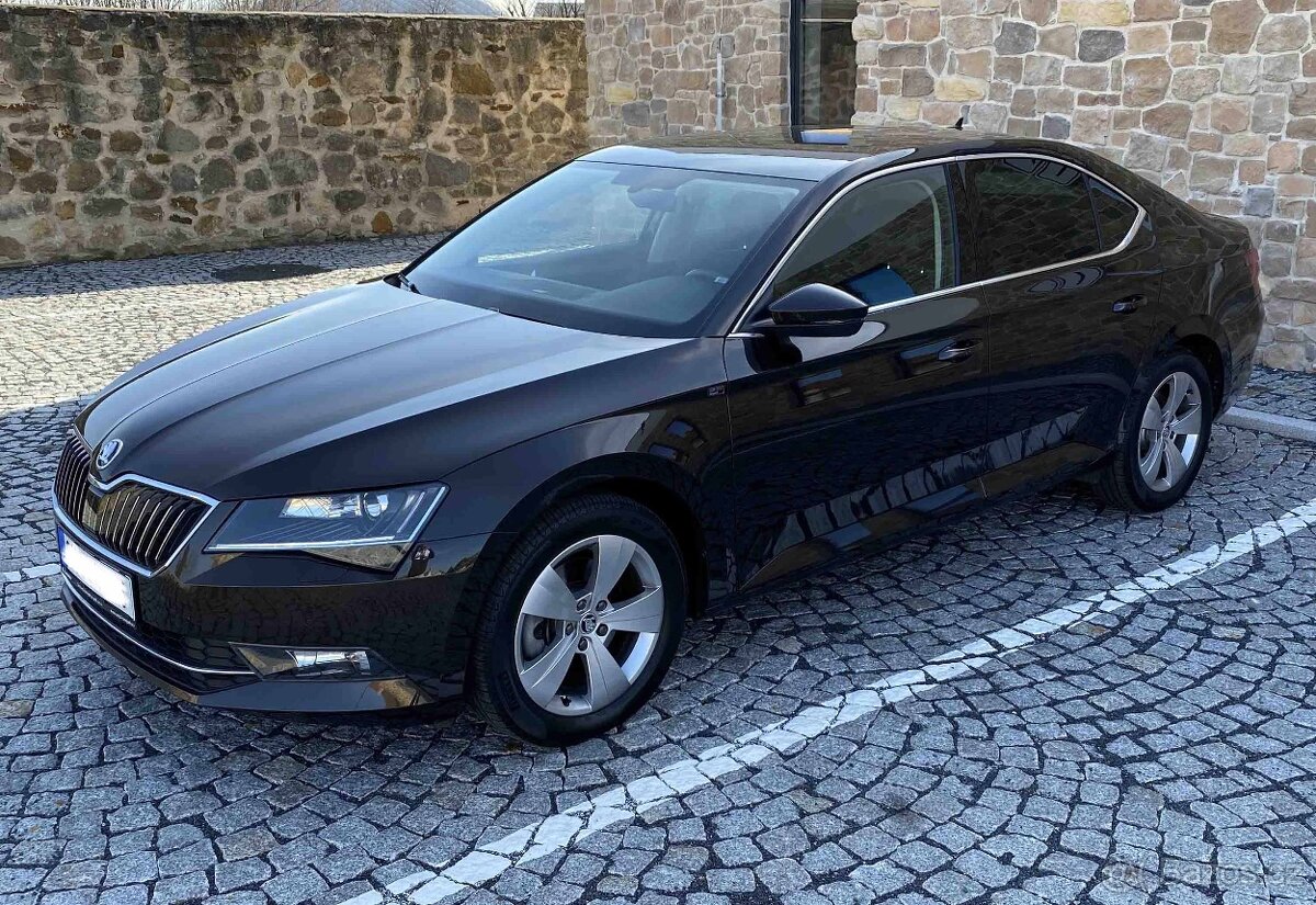 Pronájem auta Škoda | VW - UBER | BOLT | LIFTAGO | TAXI - 20