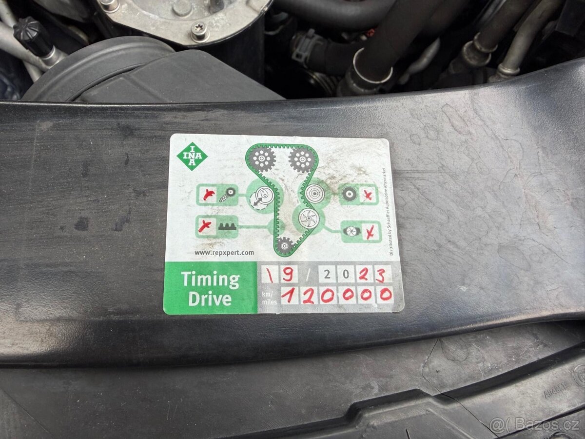 Volkswagen Tiguan 2,0 TDI 4x4 /ČR/DSG/ 138tkm / - 20