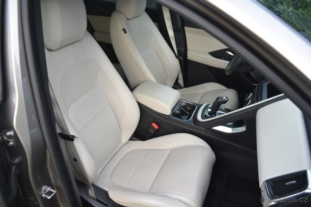 Jaguar E-Pace P200 R-Dynamic AWD Meridian - 20