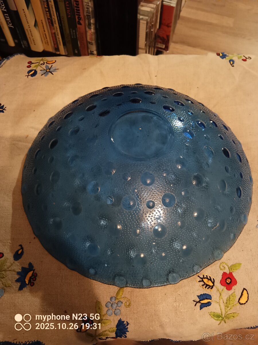 Staré barevné ambrove sklo hutní vázy mísy sklenice - 20