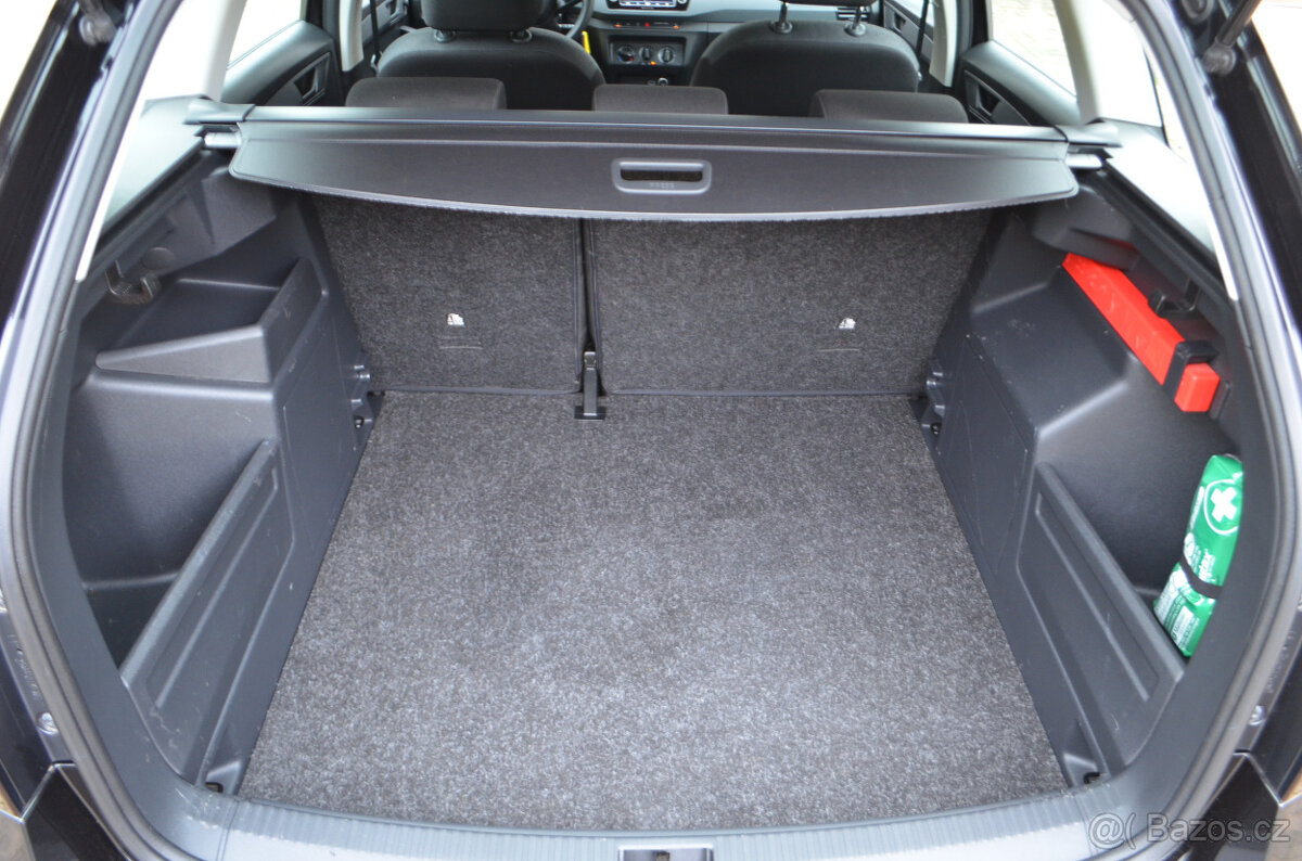 PRODÁM ŠKODA FABIA 1.0TSI COMBI III FACELIFT 2022 - 20
