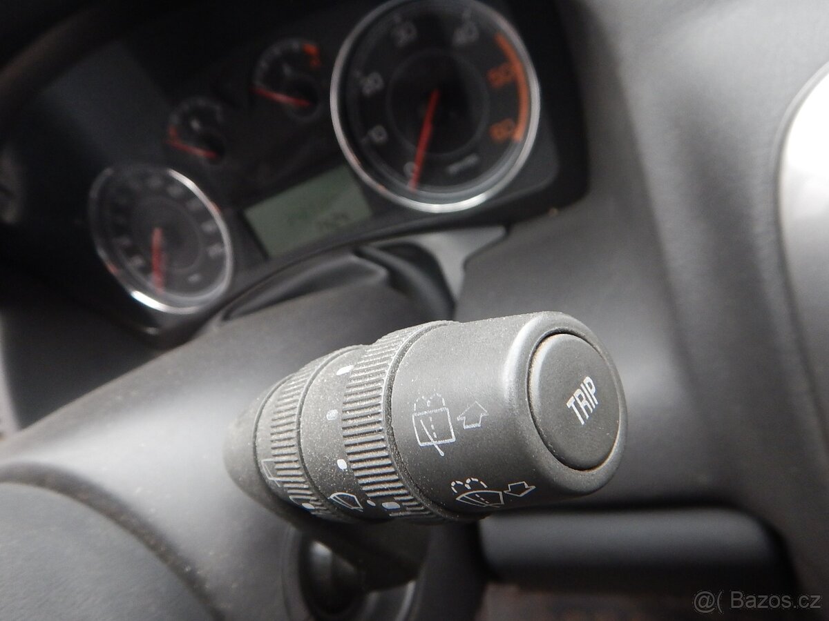 FIAT Croma 1.9 JTD, KLIMA, TAŽNÉ - 20