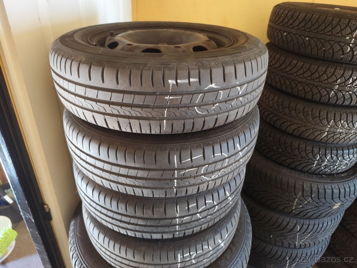 VW Fox 1.2i,40kw.R.V.5/2005.STK Nová - 20