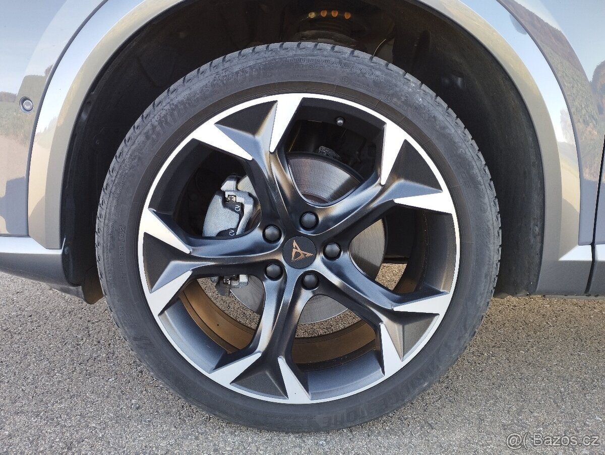 Cupra Formentor 1.5 TSI,sportovní sedadla + výfuk, 34tkm,DPH - 20