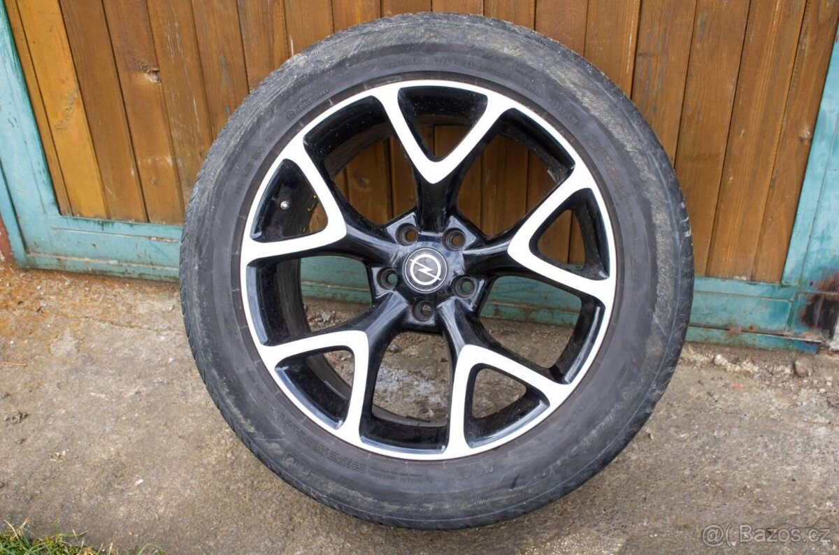 Opel Antara 2.2CDTi krásne zachovalé auto - 20