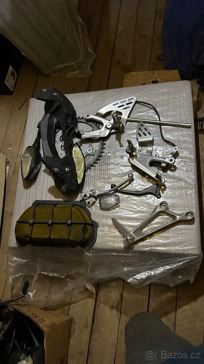 Honda Suzuki Yamaha díly - 20