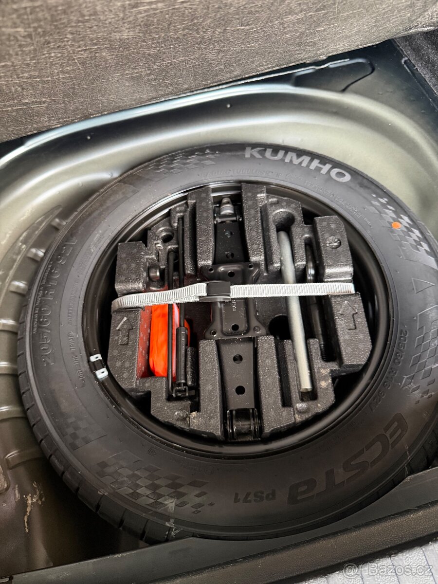 Škoda Octavia 1.0 TSI 81 kW • 11/2020 • 1. majitel • Servis - 20