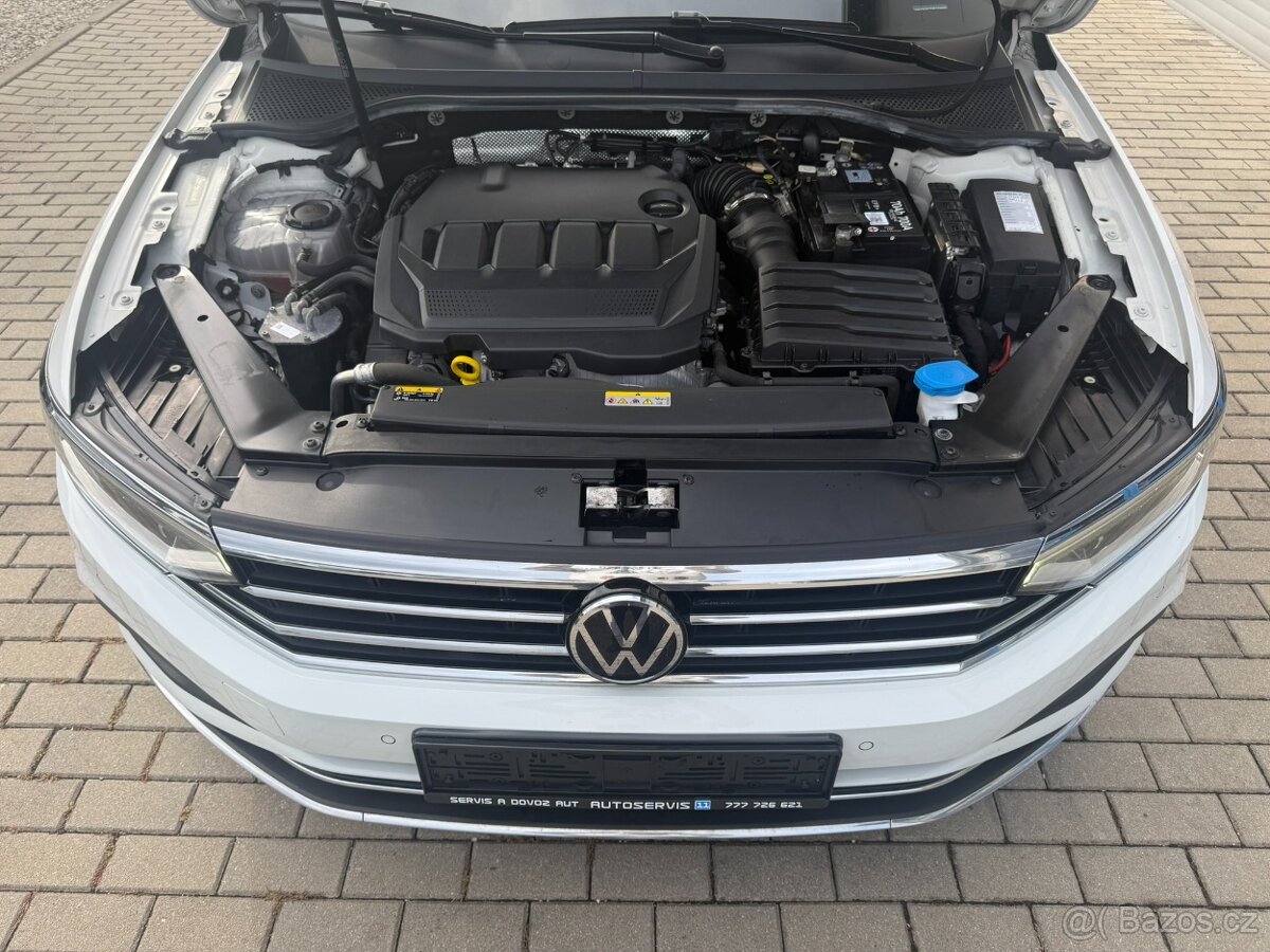 VW PASSAT B8 2.0 TDi MATRIX VIRTUAL KAMERA TAŽNÉ - 20