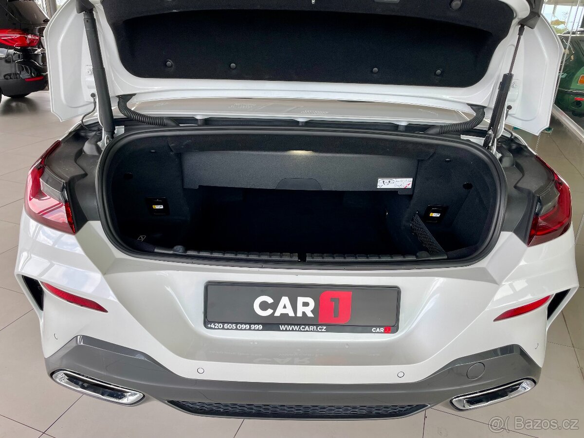 BMW M850i xDrive Cabrio Max.Výbava - 20