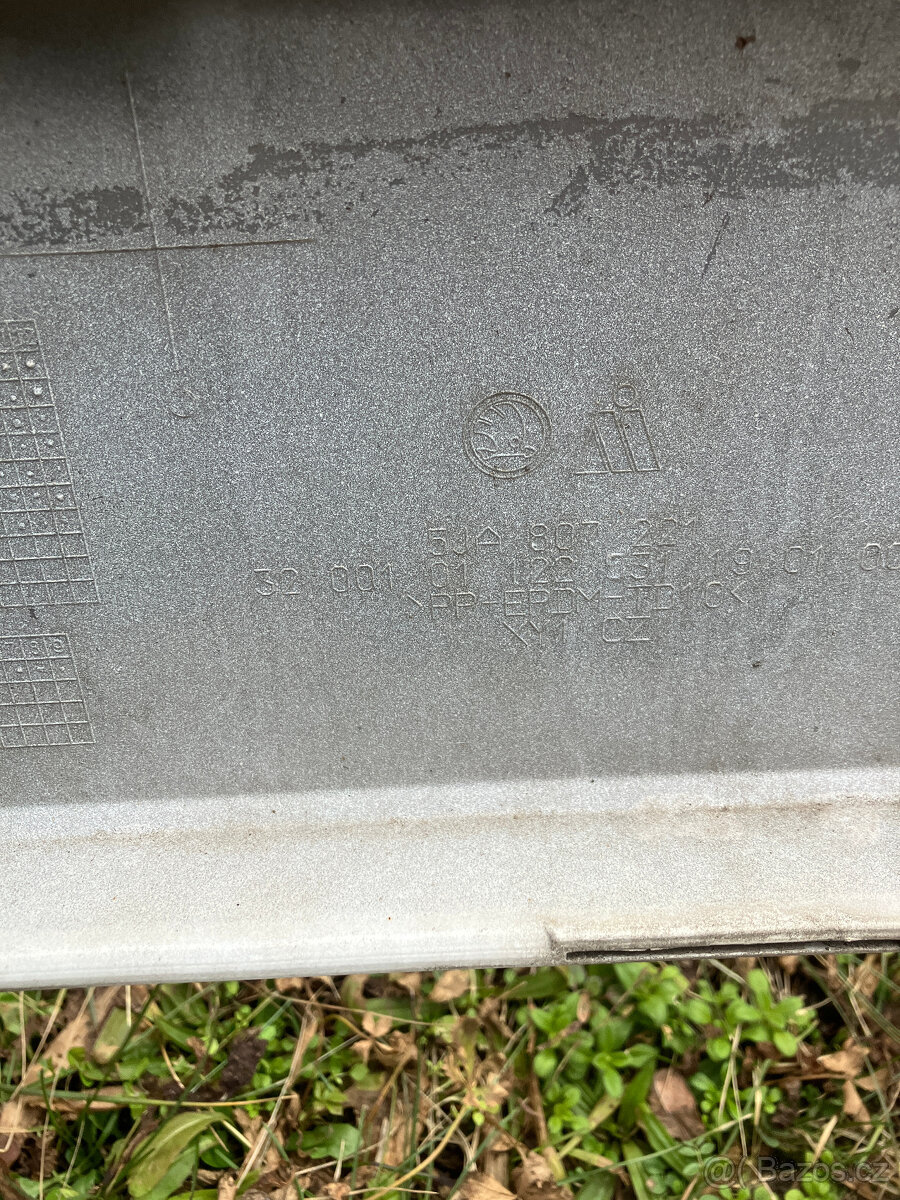 Predni naraznik skoda rapid bily - 20