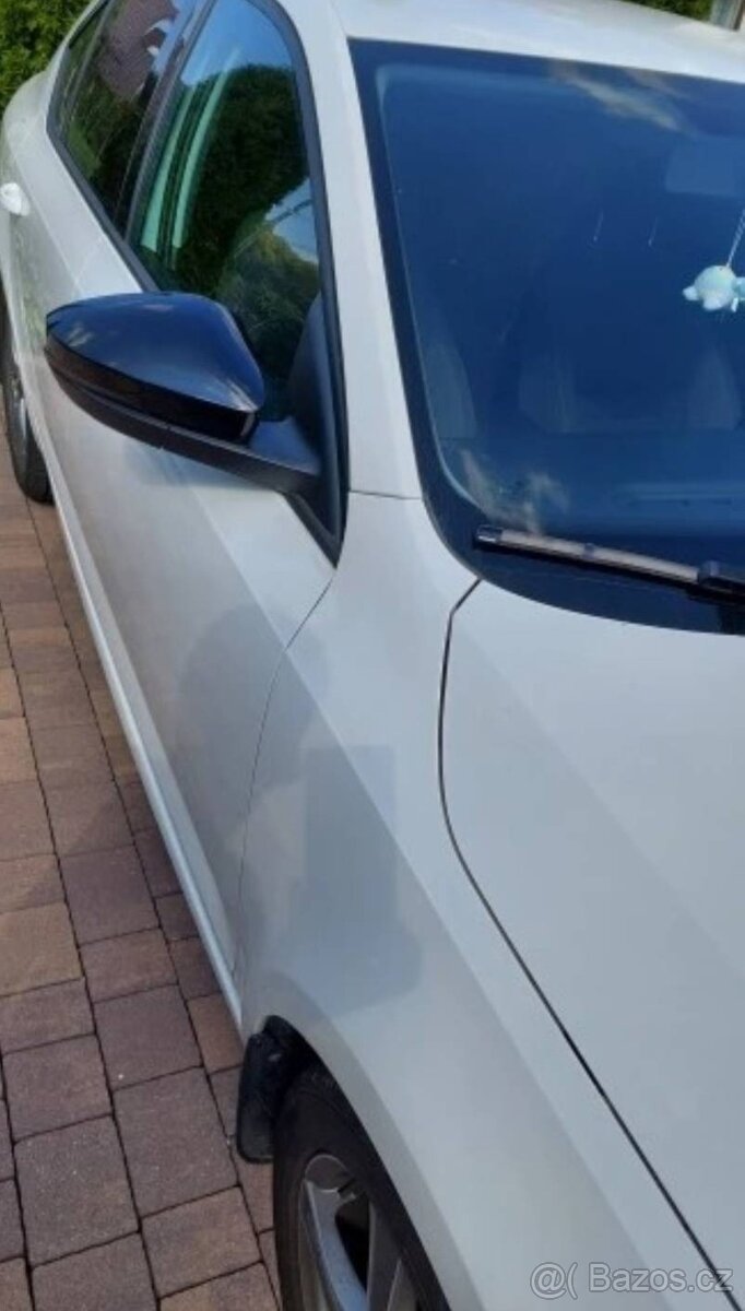 ČIERNE KRYTY spätných zrkadiel. - 20