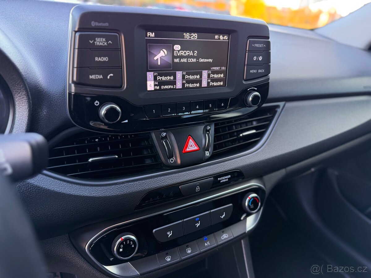 Hyundai i30 combi / 1.6 crdi 81 kW / 2017 - 20