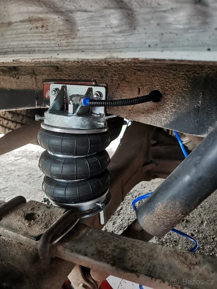 Obytný Ford Transit - 20