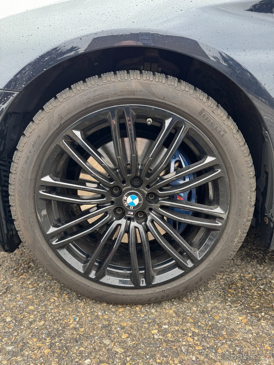 BMW 530d xDrive Touring G31 Premium Selection - 20