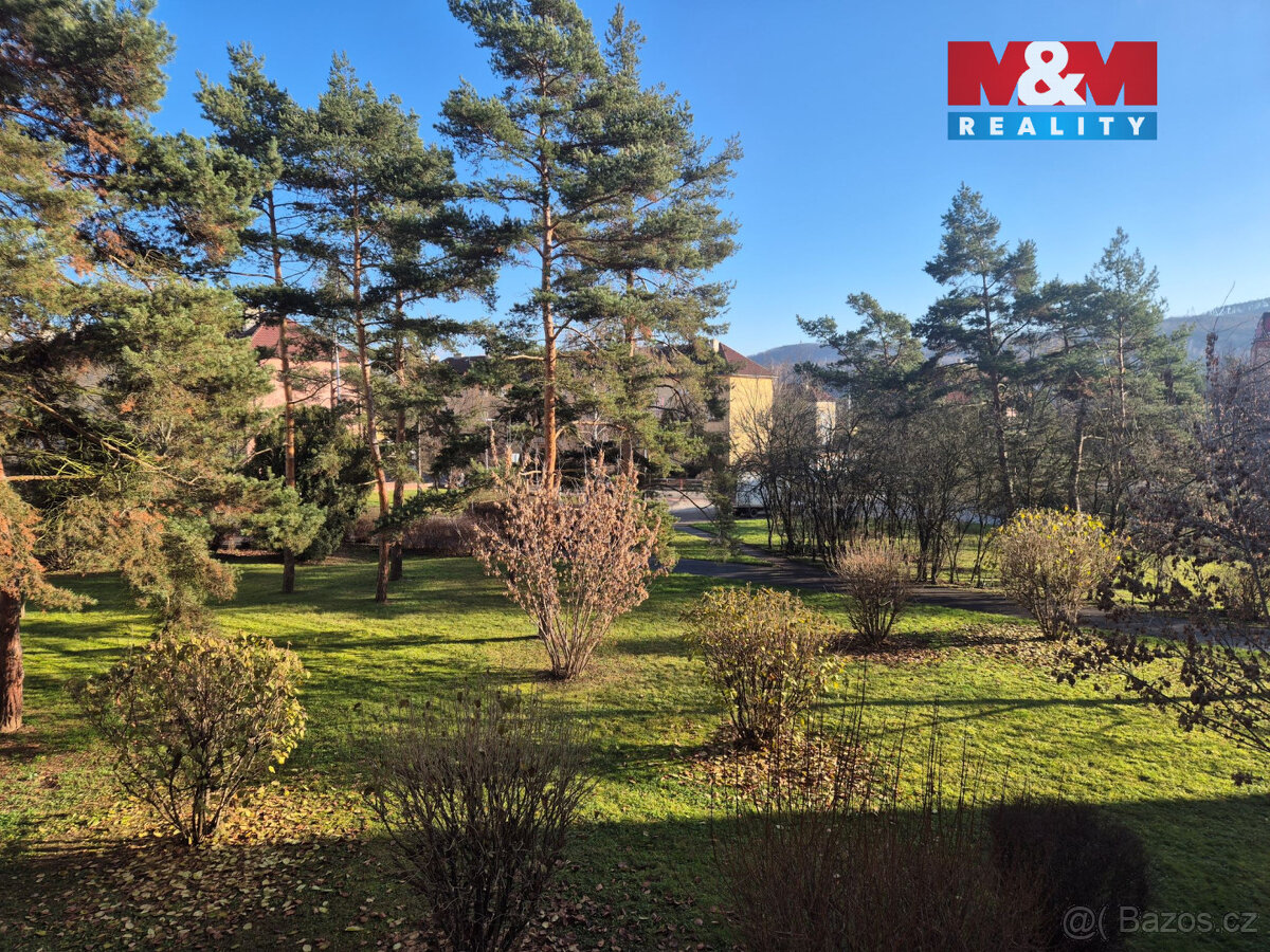 Prodej bytu 2+1, 49 m², Beroun, ul. Košťálkova, lodžie - 20