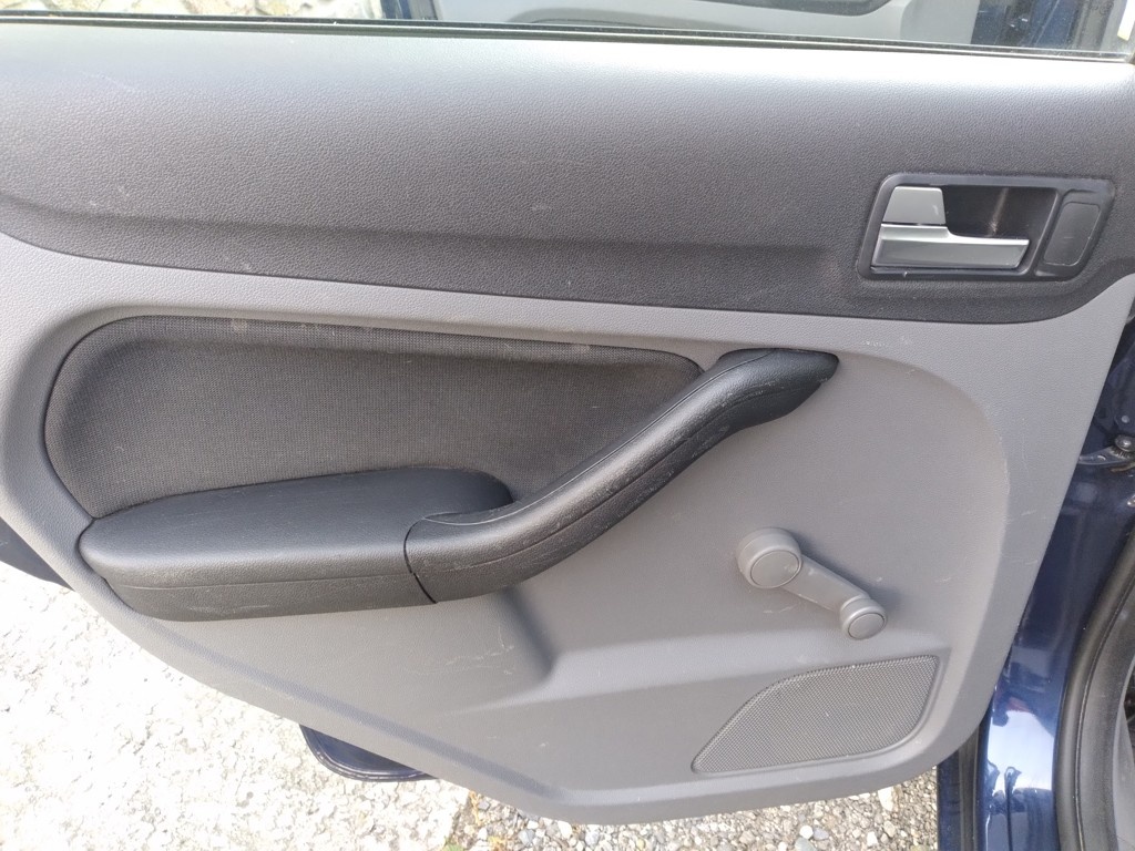 FORD FOCUS COMBI 1.6 16V 1.VLASTNÍK, ČR, KLIMA - 20