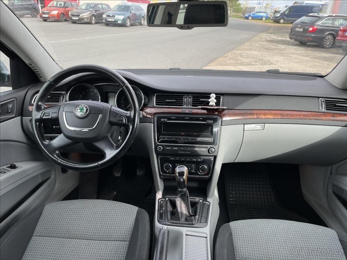 Škoda Superb 1,6 TDI"Pravidelný servis" - 20
