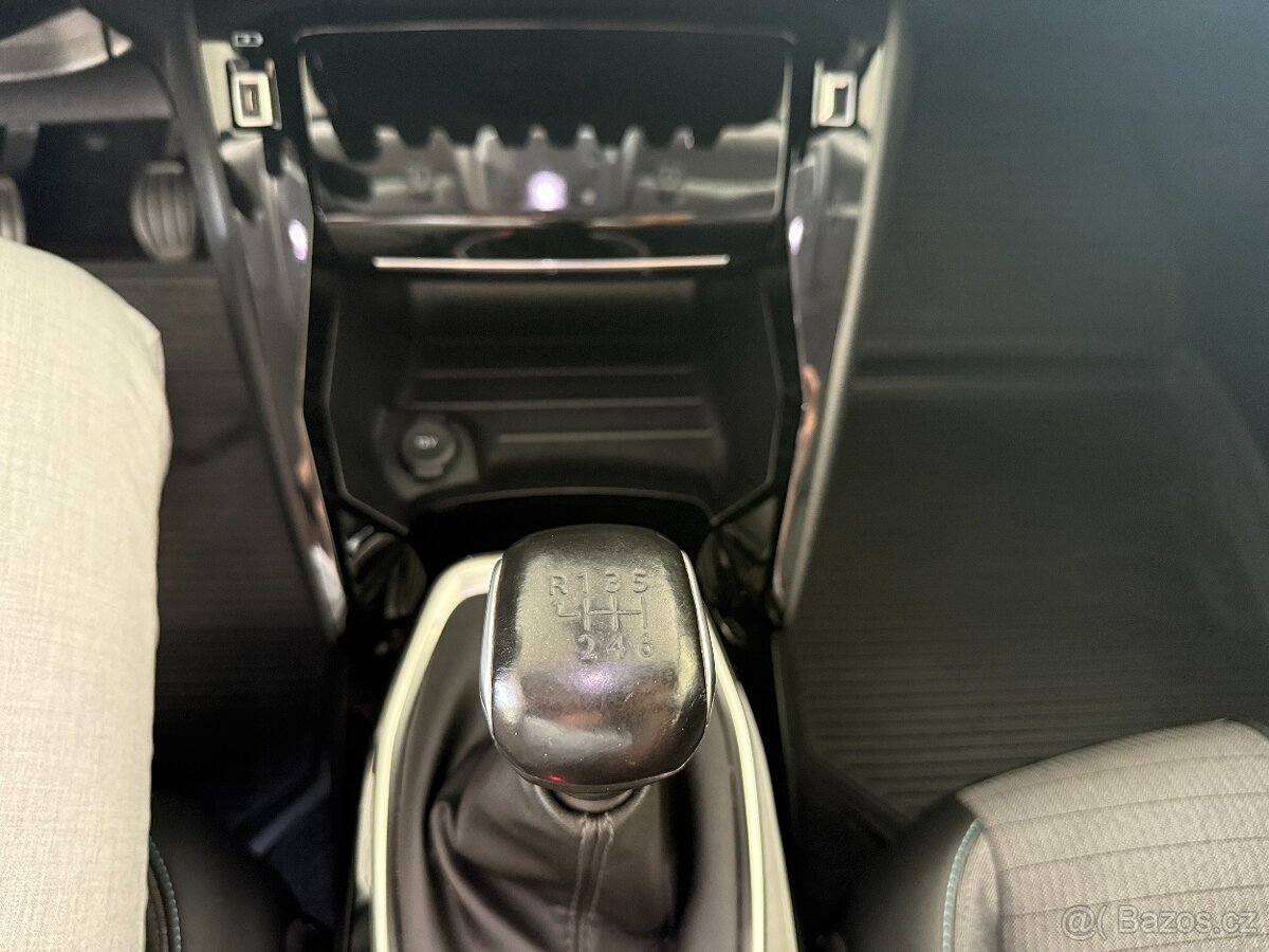 Peugeot 2008 1,5 HDI,ALLURE,1.MAJ,SERVISKA - 20