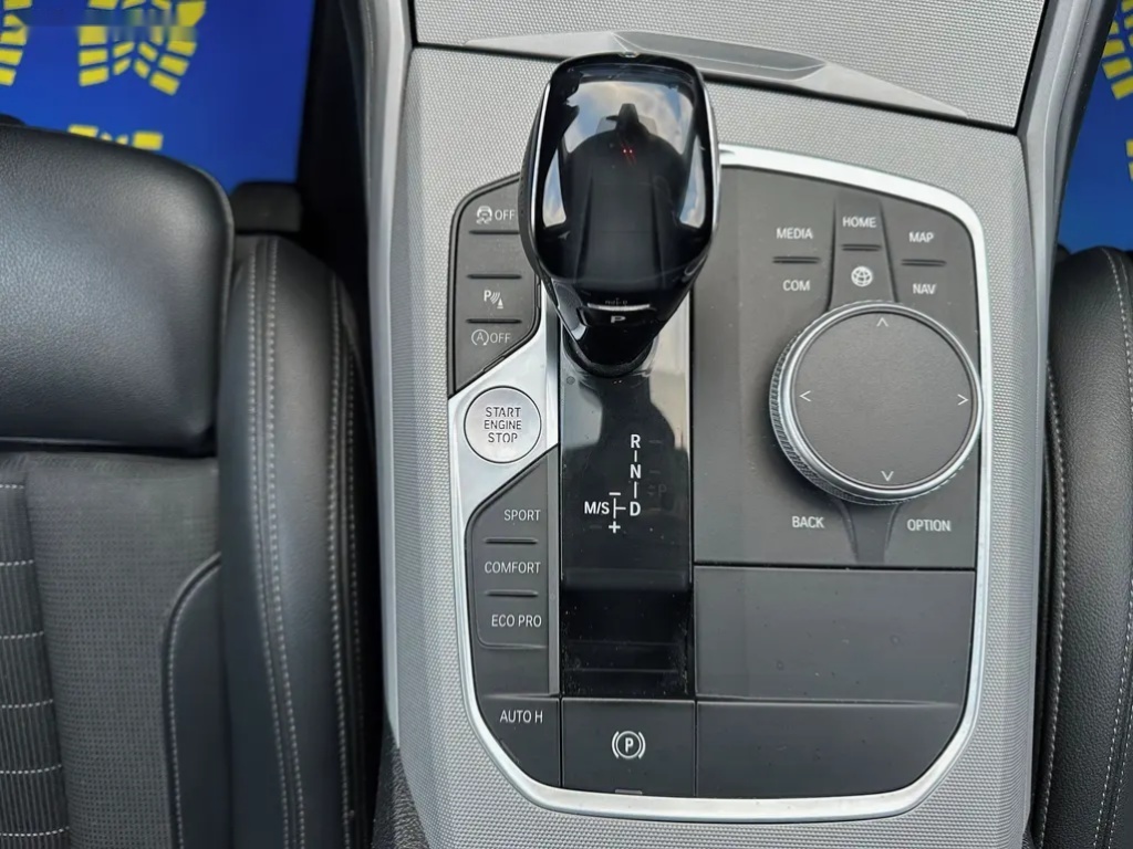 BMW Řada 3, 320D 140KW SPORT,HUD,LED - 20