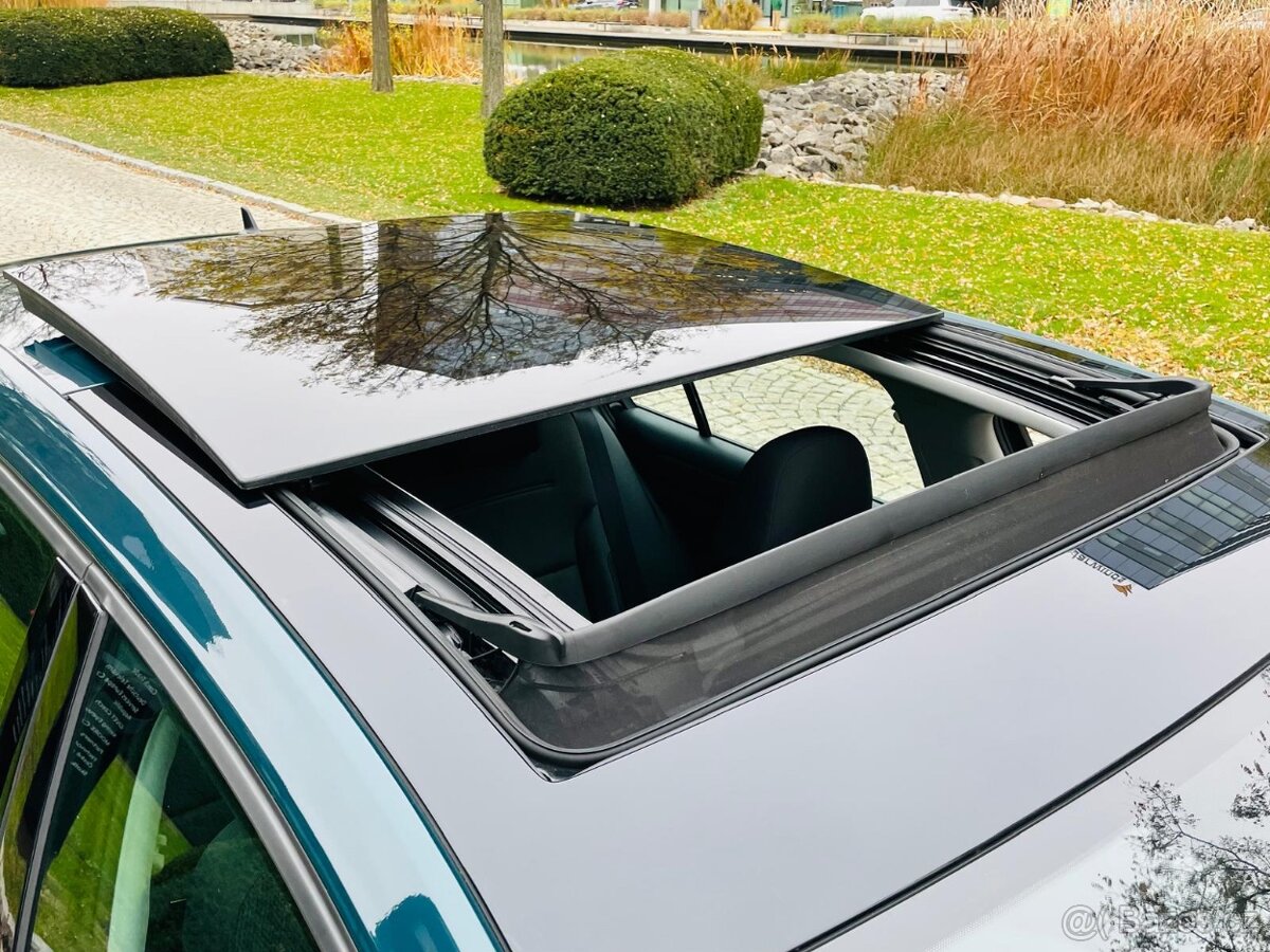 Volkswagen Golf 1.0TSI MANUÁL 1MAJITEL SERVISKA SENZORY PANO - 20