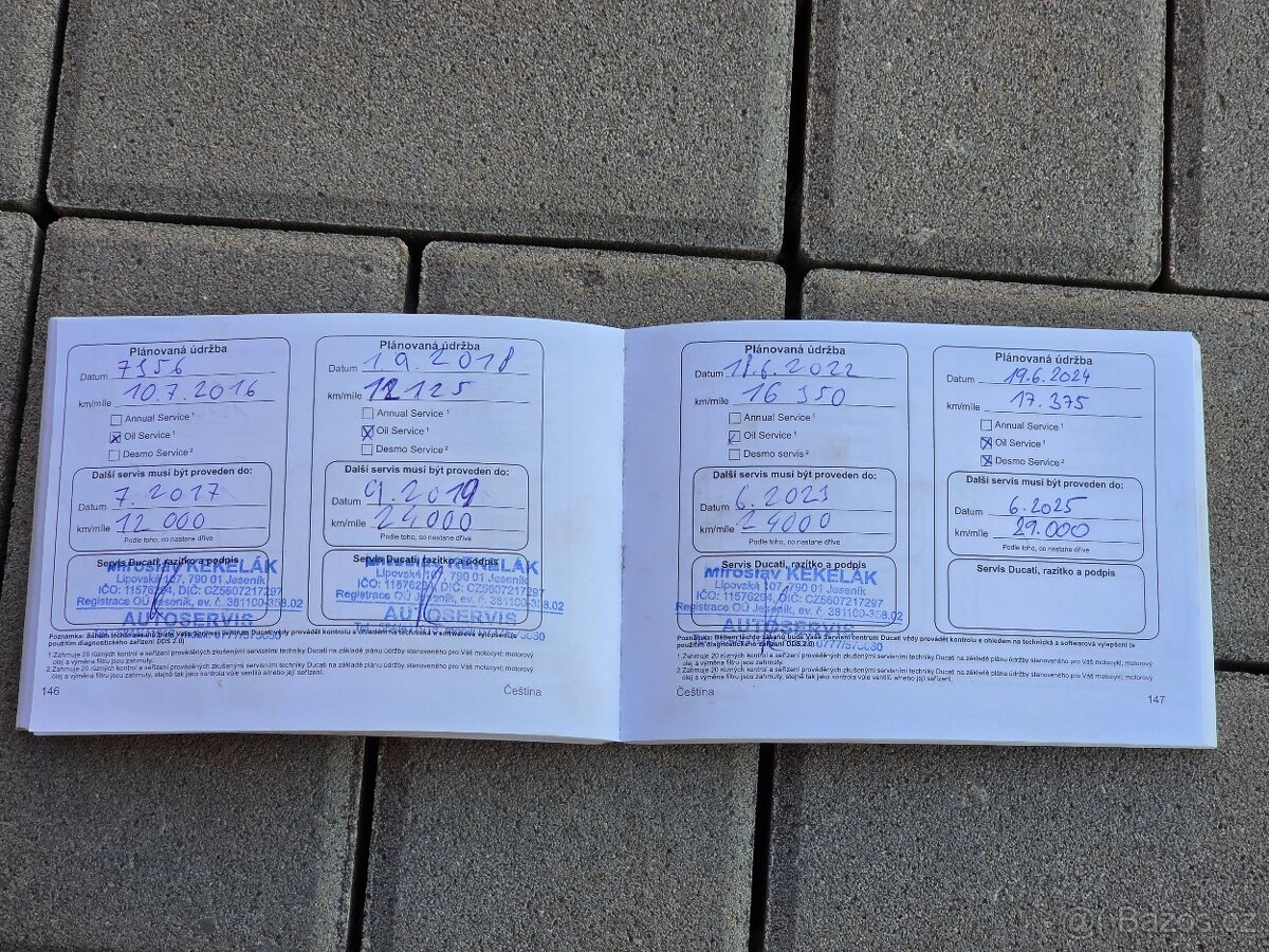 Ducati Streetfighter 848, 2014, původ ČR, 1.maj, serviska - 20