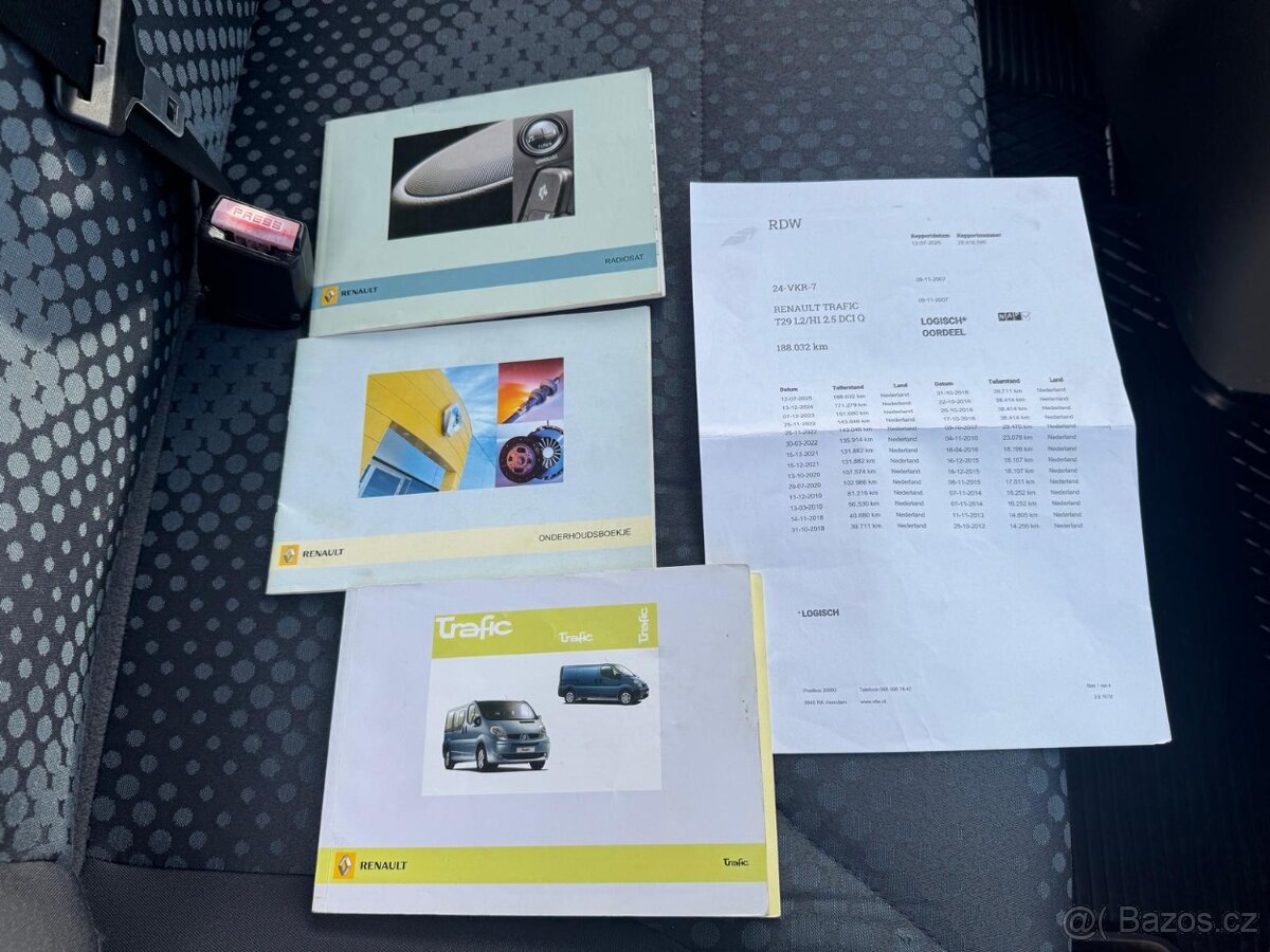 RENAULT TRAFIC 2.5DCI 107KW LONG 2X ŠOUPAČKY MOD.2008 - 20