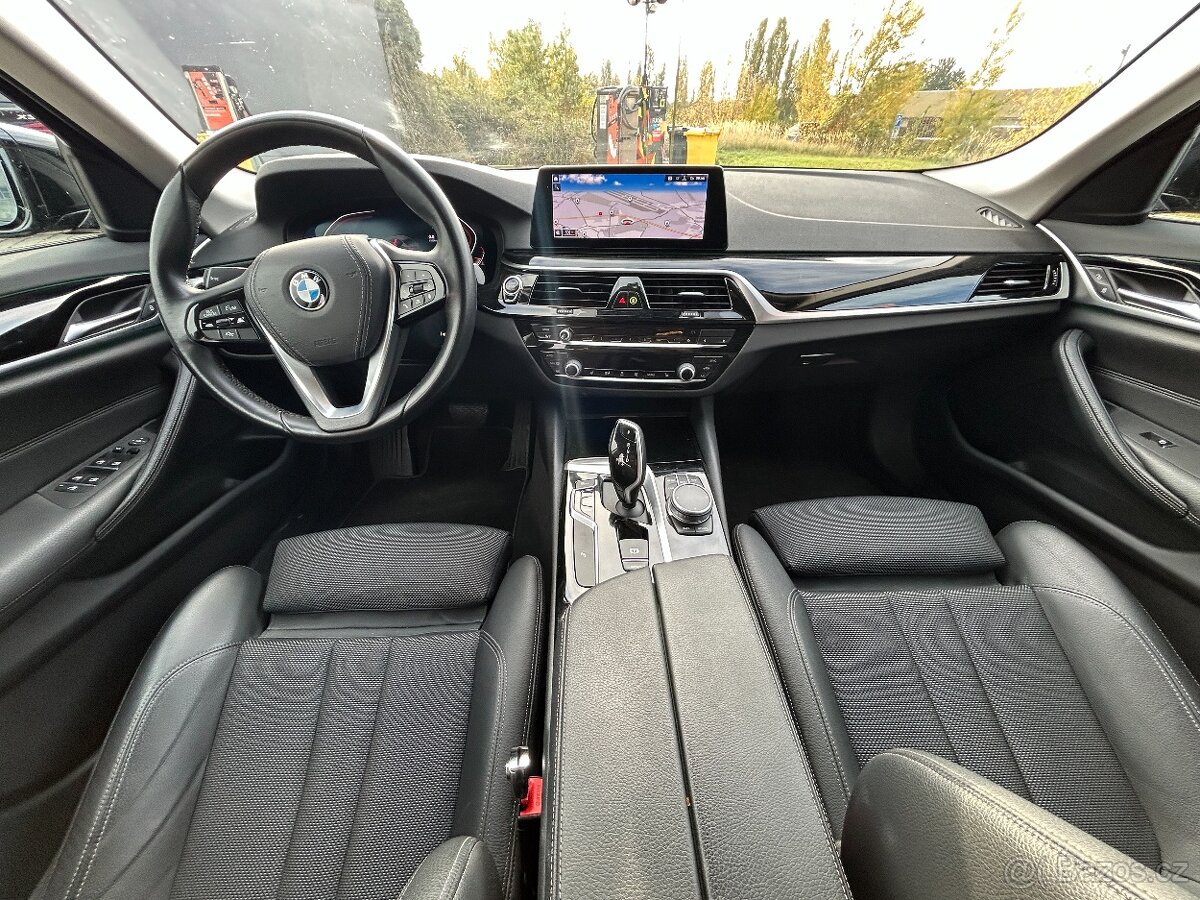 BMW Řada 5 | 520i TwinTurbo - 20