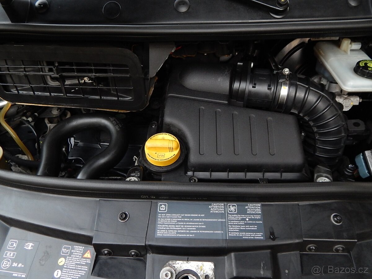 Renault Trafic 2.0 DCI-BLACK EDITION-ČR-76 000 KM-WEBASTO - 20