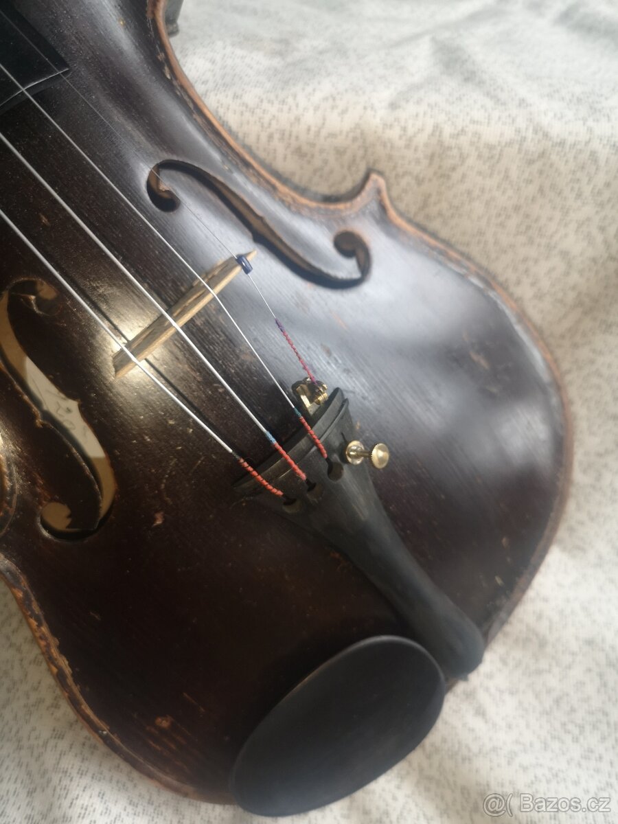 nabízím stoleté černé housle po renovaci - ČTĚTE - 20
