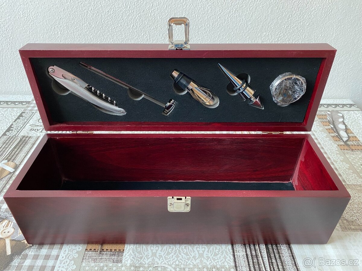 Nový dřevěný box na víno s příslušenstvím - 20