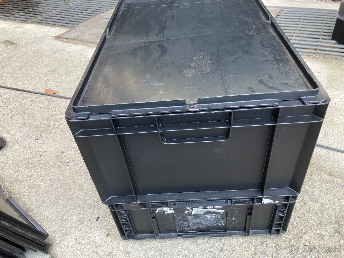 Ukládací box plastový, přepravka s víkem KLT 4622 za 200 kč - 20