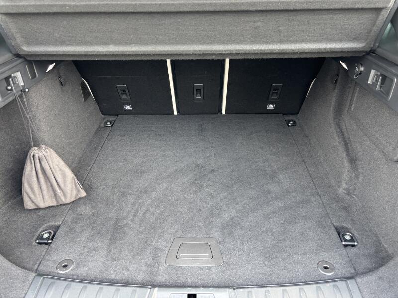Jaguar F-Pace 2.0 AWD, 132kW,1.majitel, DPH - 20