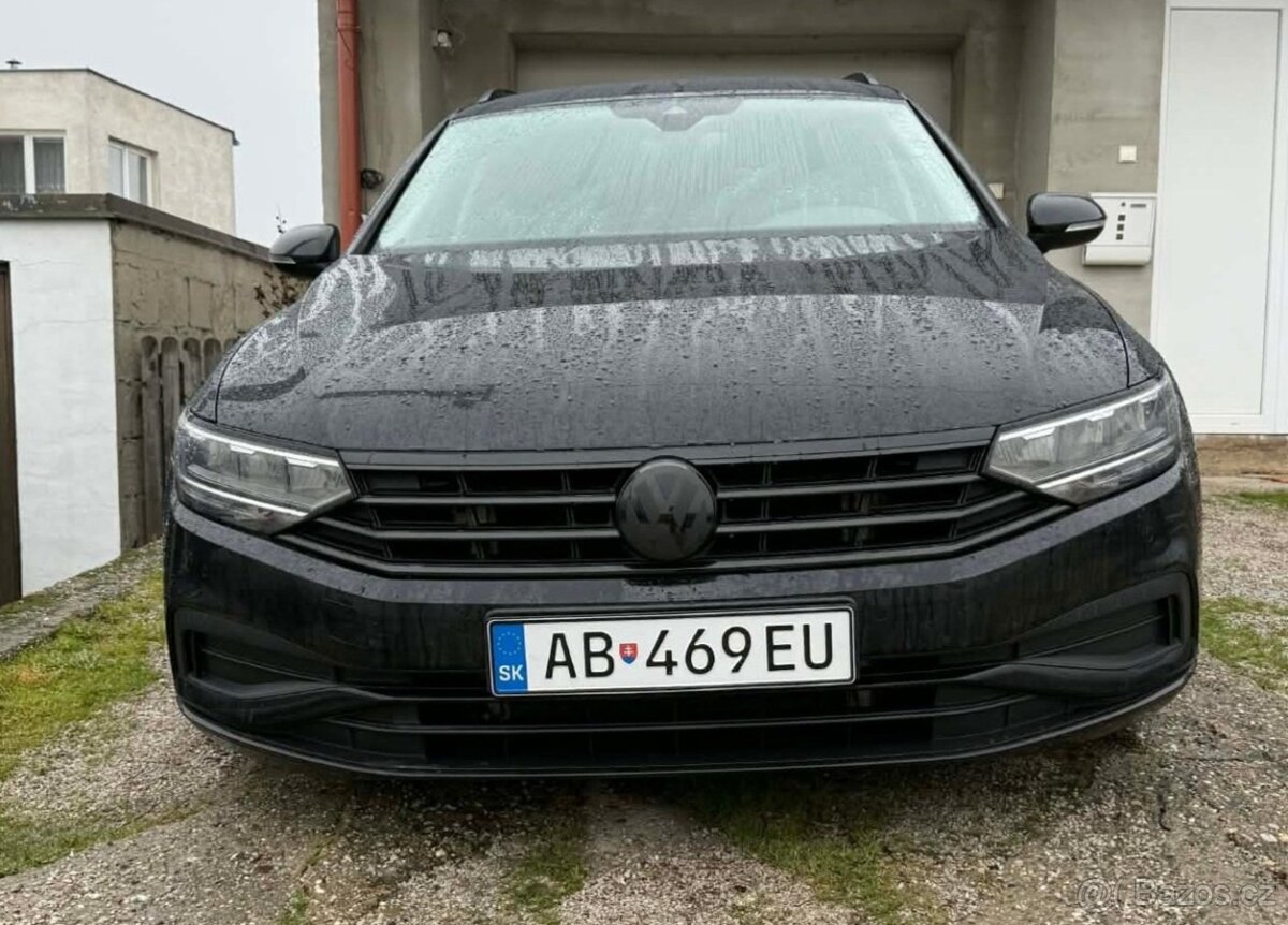 Logo znak VOLKSWAGEN cierne leskle / cervene - 20