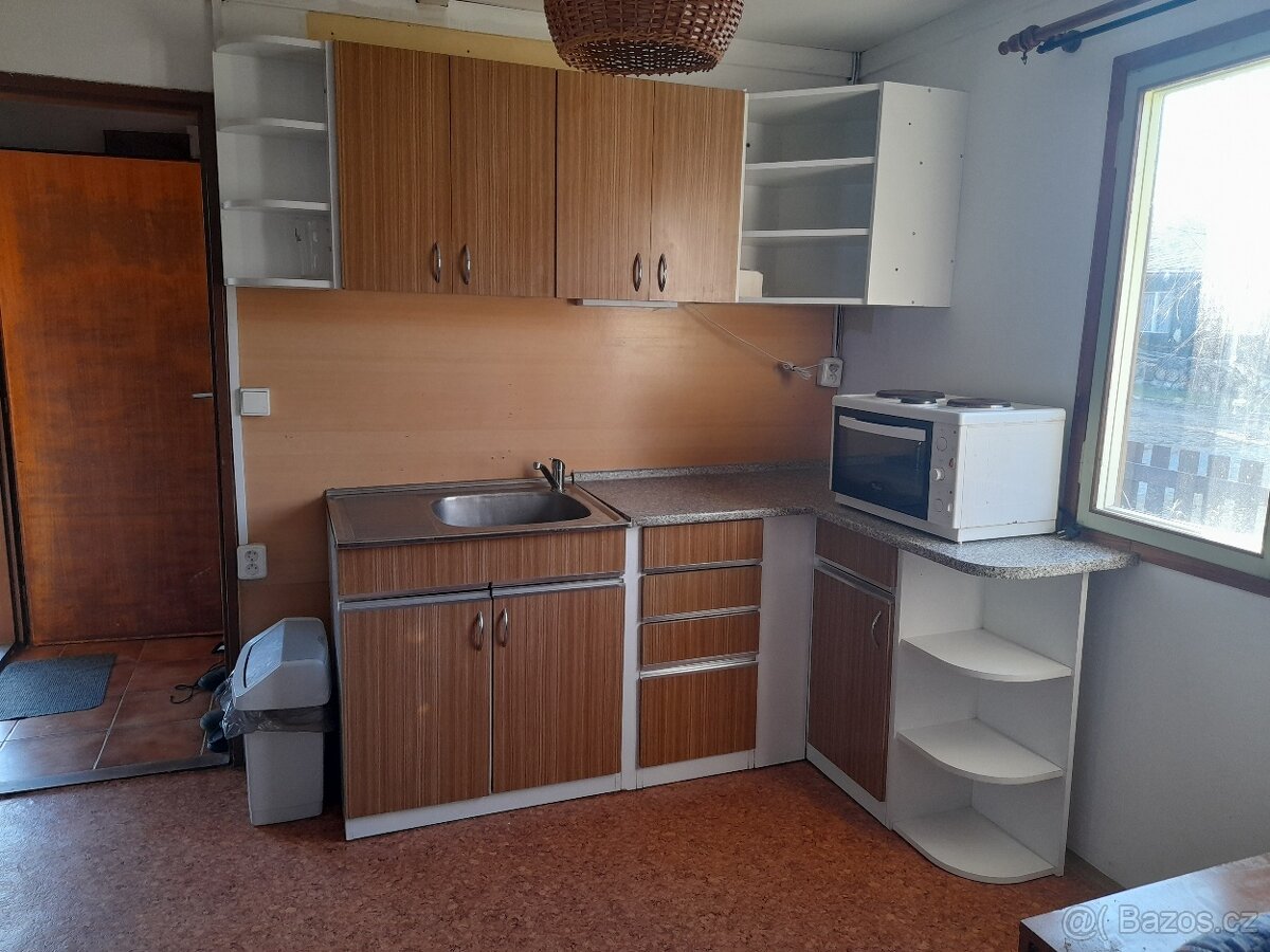 Prodám chatu u Lužnice ( Dobronice u Bechyně) - 20