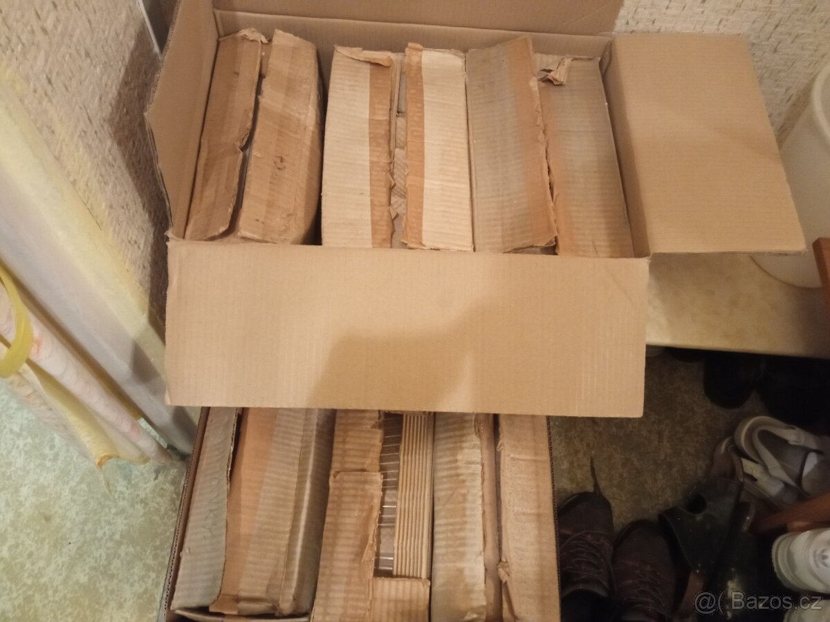 Velká sada laboratorního skla - 20