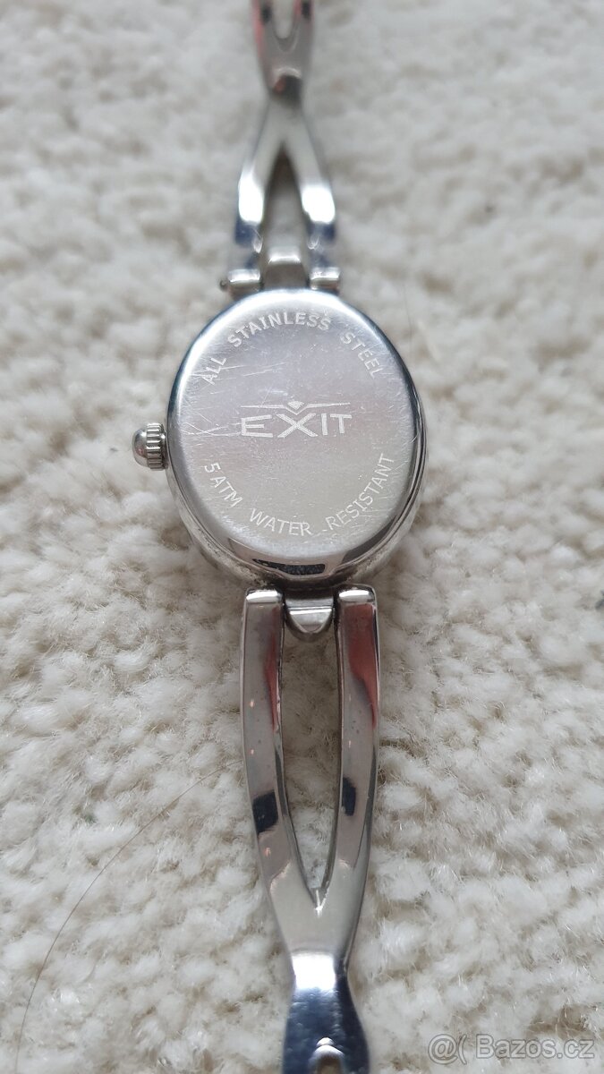 HODINKY_různé typy dámských hodinek od 10Kč - 20