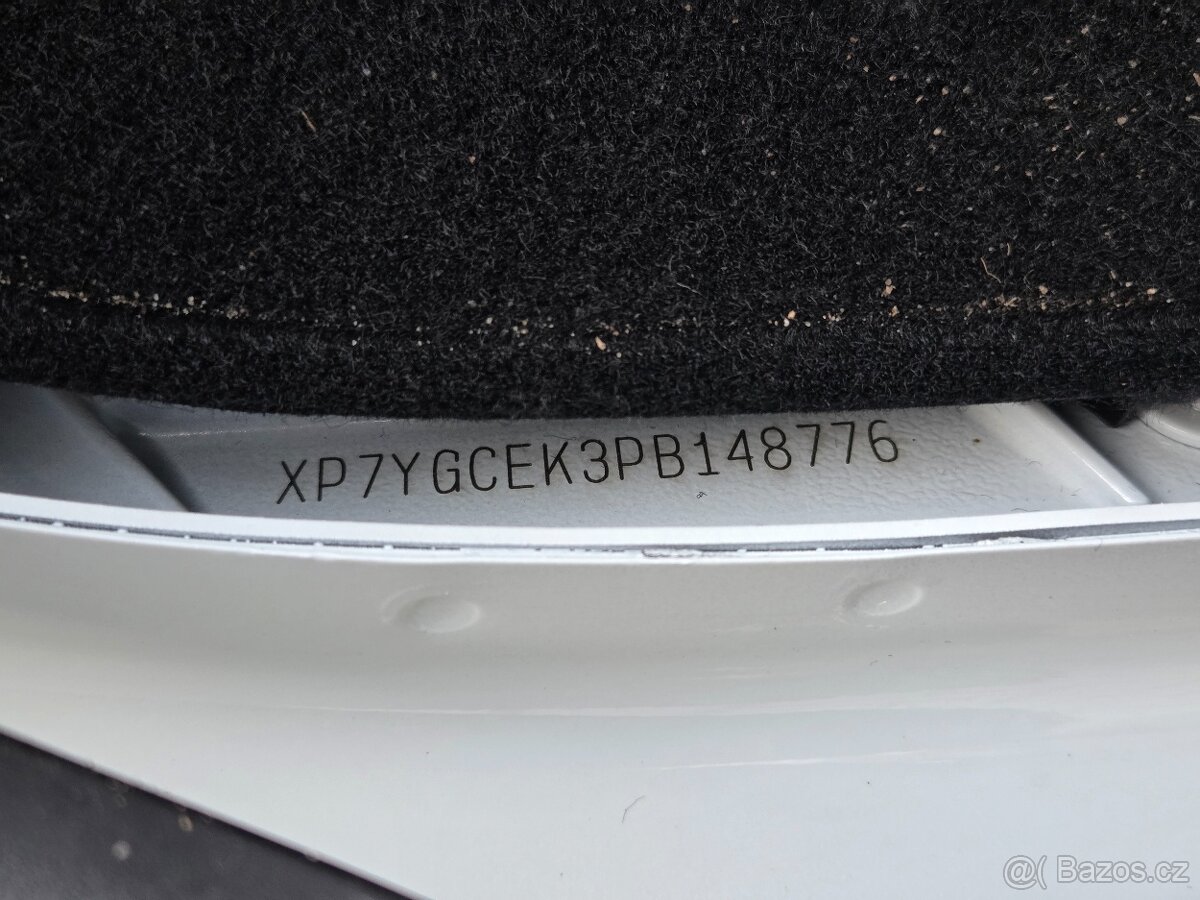 Tesla Model Y AWD Long Range Záruka SOH 96% - 20