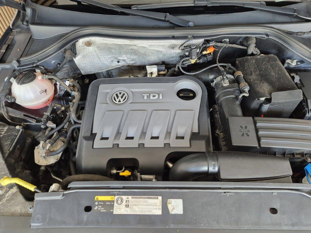 Volkswagen Tiguan 2.0 TDI 4 MOTION R-Line - 20