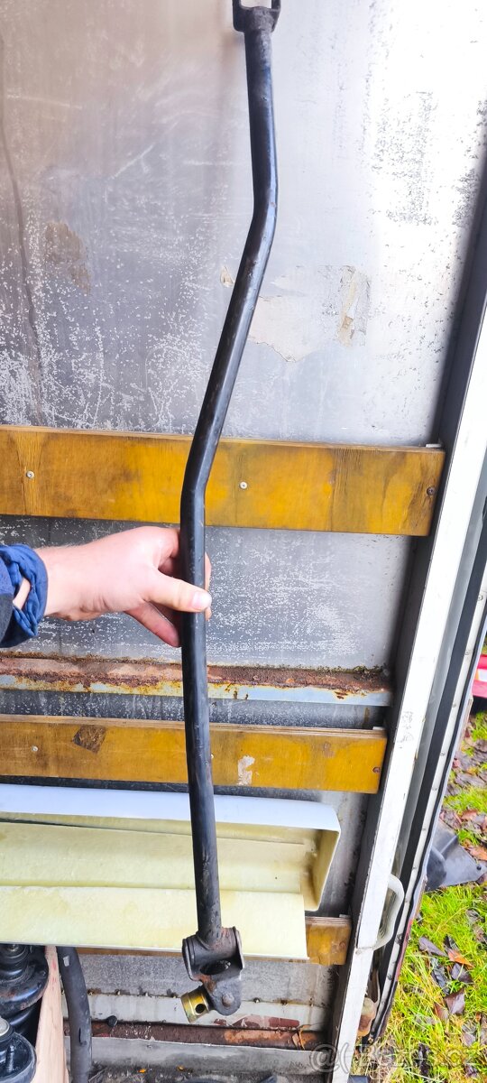 Náhradní díly Honda Civic 6g d14a3 předfl. - 20