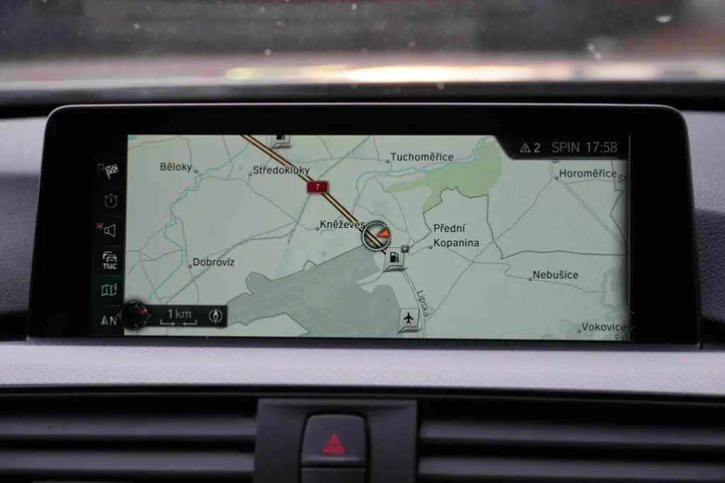 BMW Řada 3, 320D,Xdrive,M-paket,Led,Kamera - 20