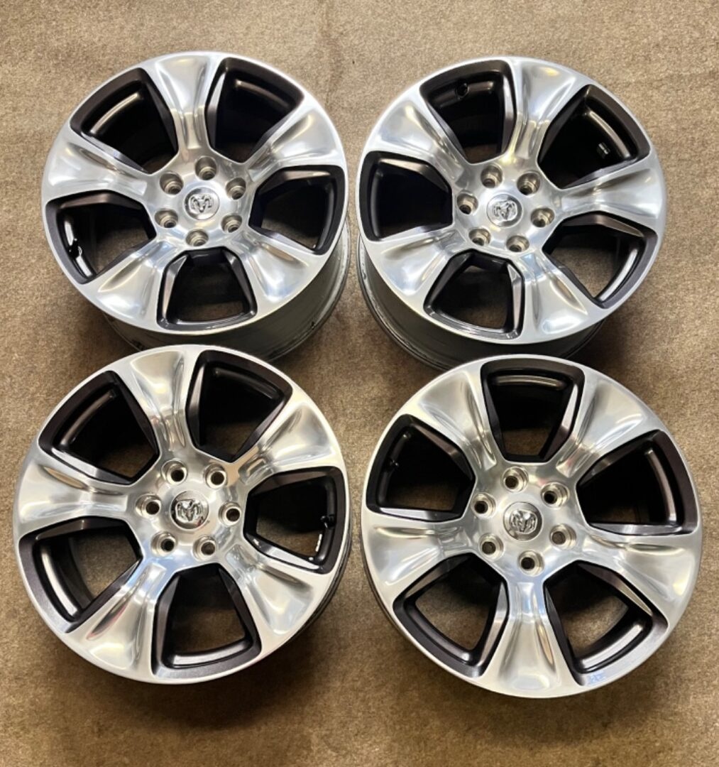 6x139.7 R20 Dodge RAM 1500 5.generace + senzor - TOP - 20