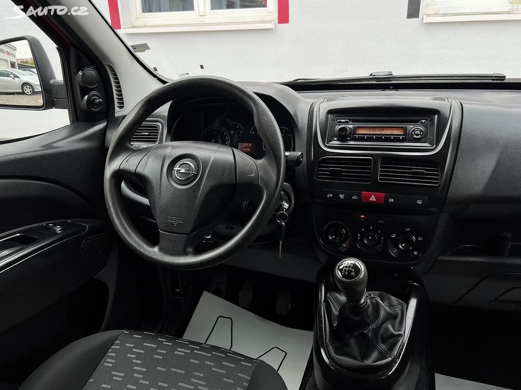 OPEL COMBO 1.4i 70kw 2015 135km klima - 20