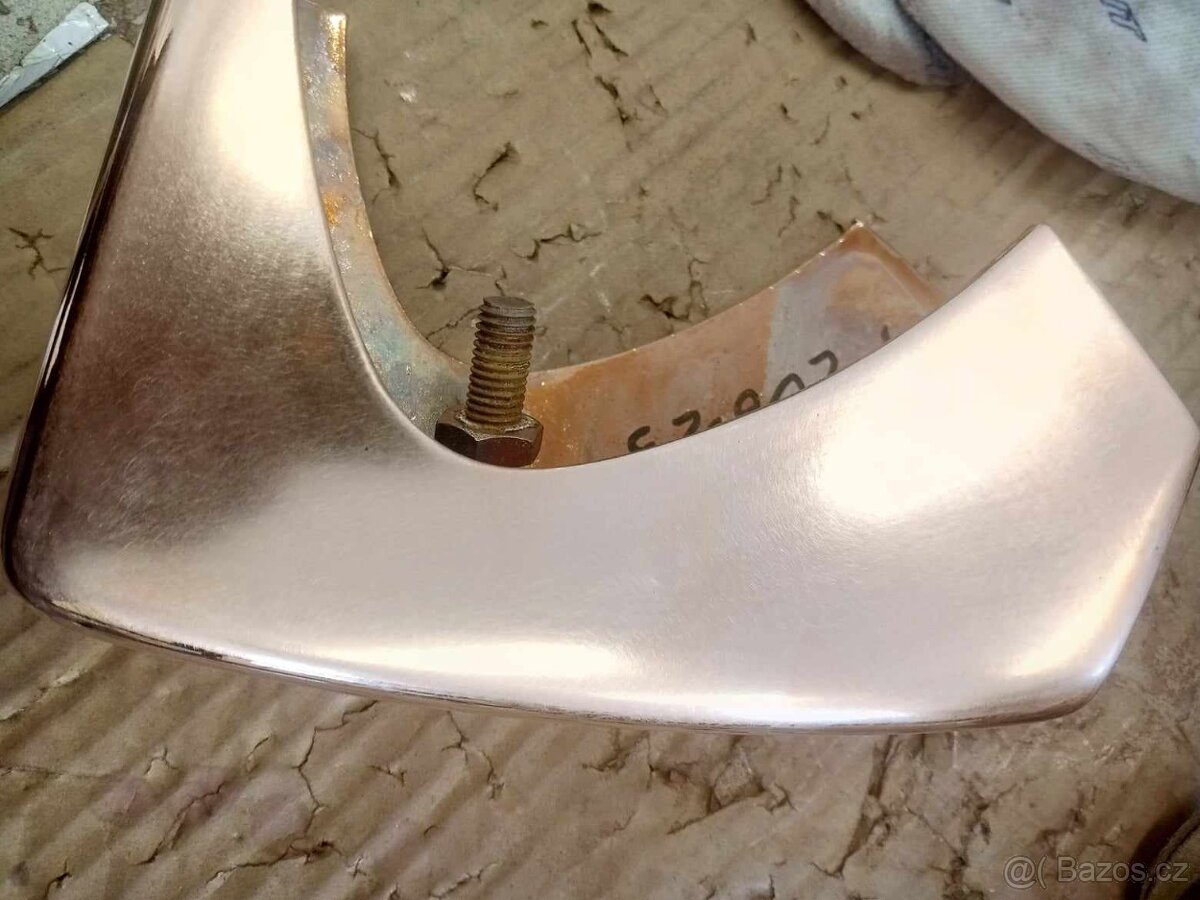 Přední nárazník vč. slz Tatra 603-3 - 20